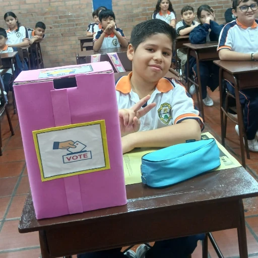La elección de representantes estudiantiles en el Colegio Gimnasio Campestre Comfaoriente.