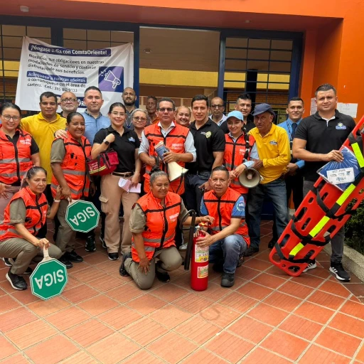💪 Simulacro Nacional de Evacuación en la Institución Educativa Gimnasio Campestre ComfaOriente 🏫 !